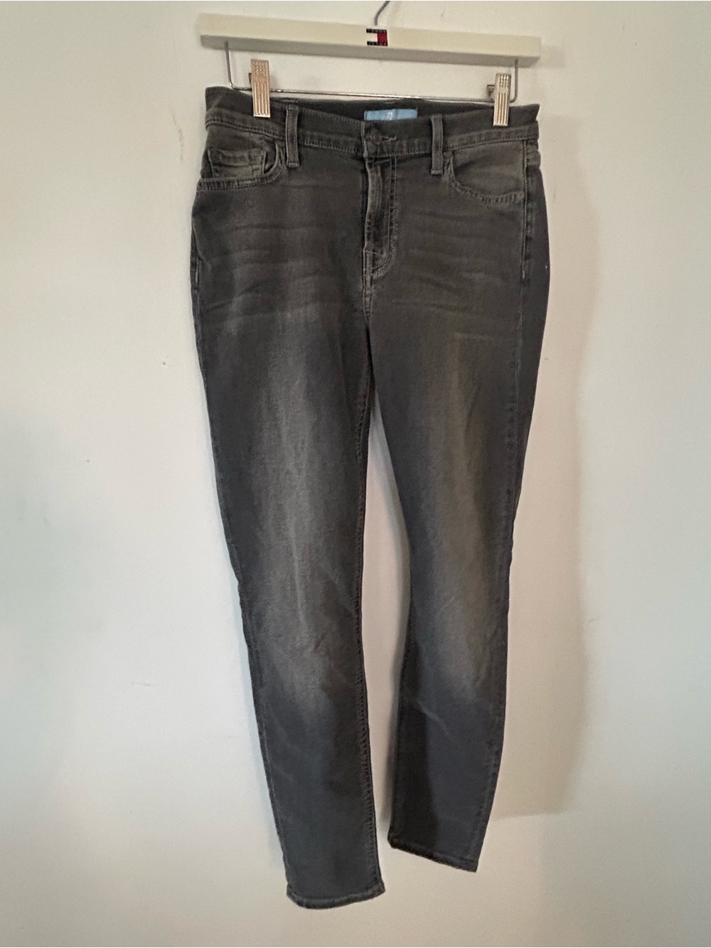 7 For All Mankind Skinny Jeans Women’s 27 Grey Wash Stretch Denim